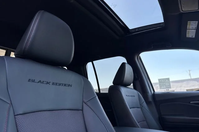 Used 2025 Platinum White Honda Black Edition image 21