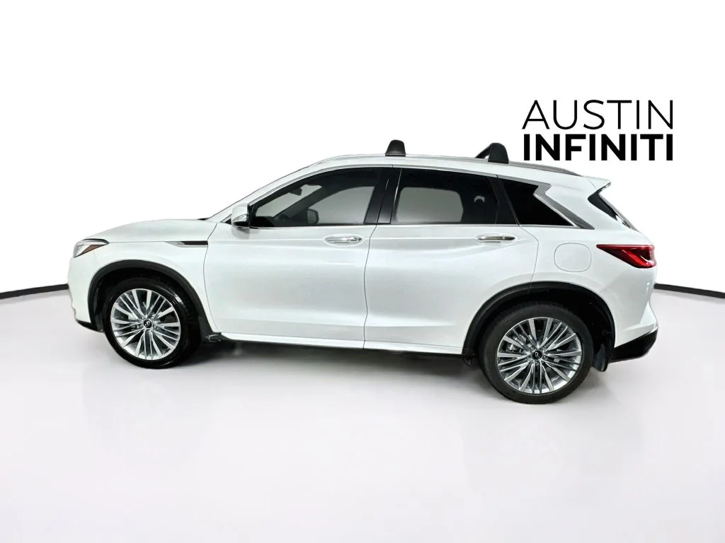Certified Used 2023 White INFINITI Sensory image 6