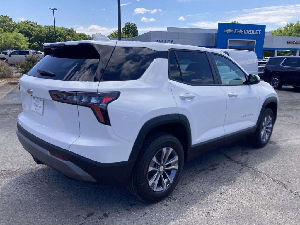 New 2026 Summit White Chevrolet LT image 4