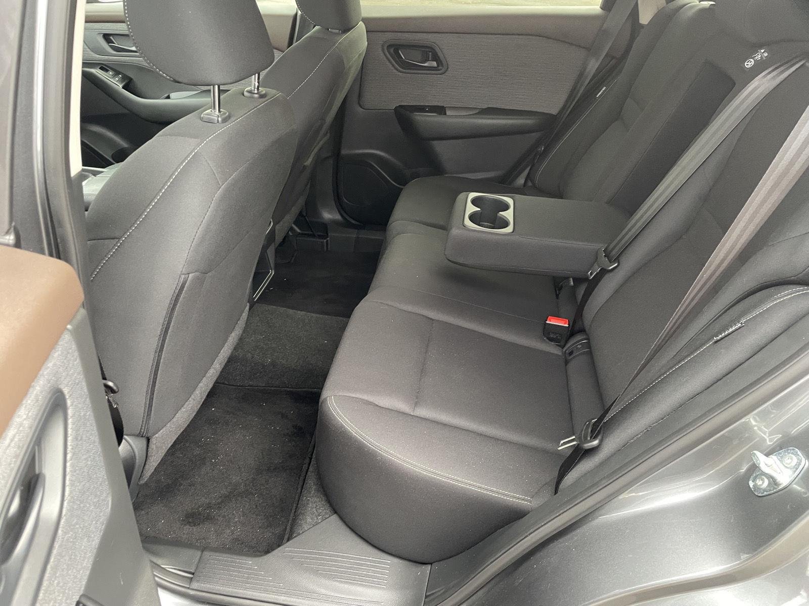 Used 2023 Gun Metallic Nissan S image 17