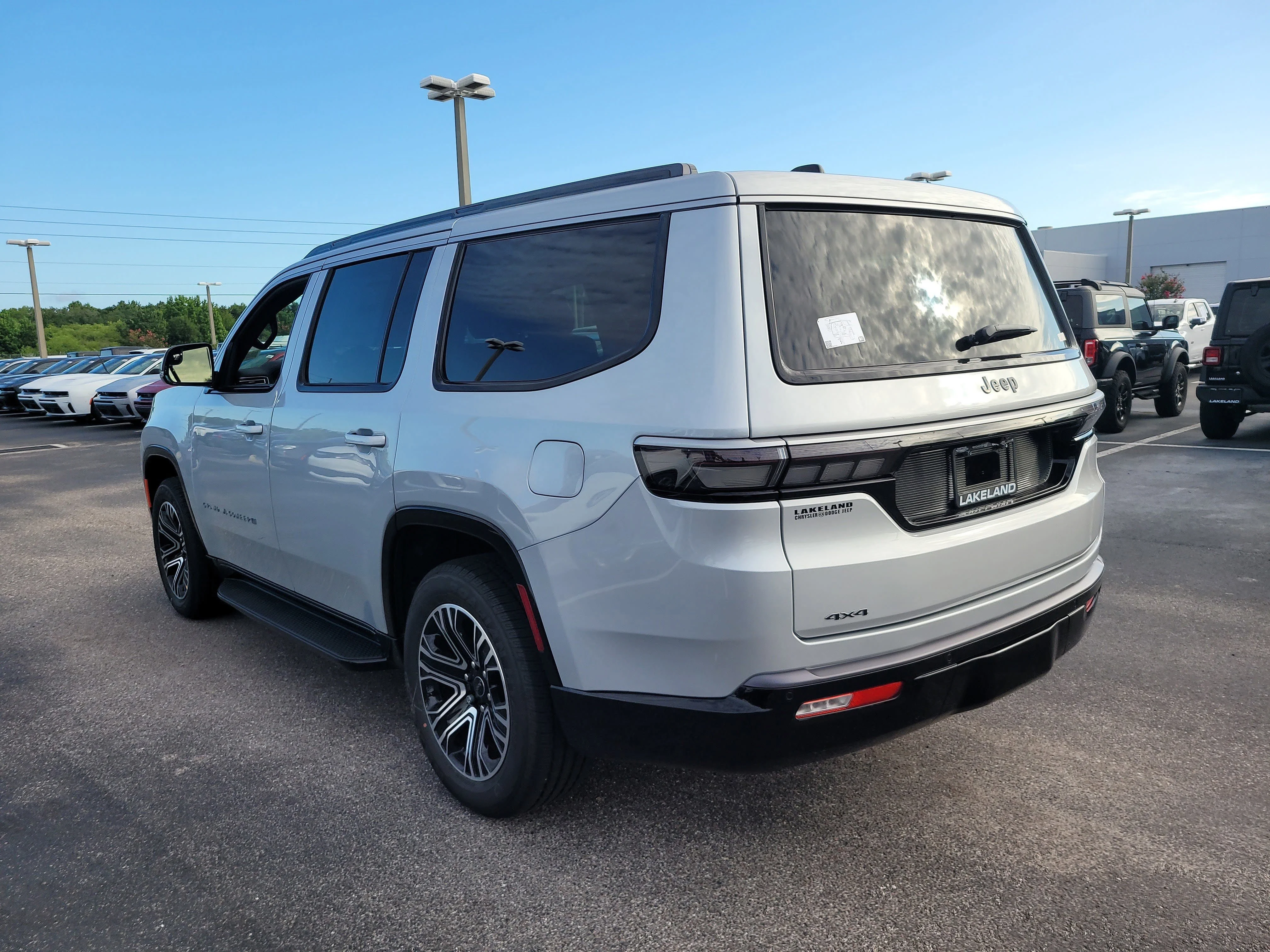 New 2026 Silver Zynith Jeep  image 8
