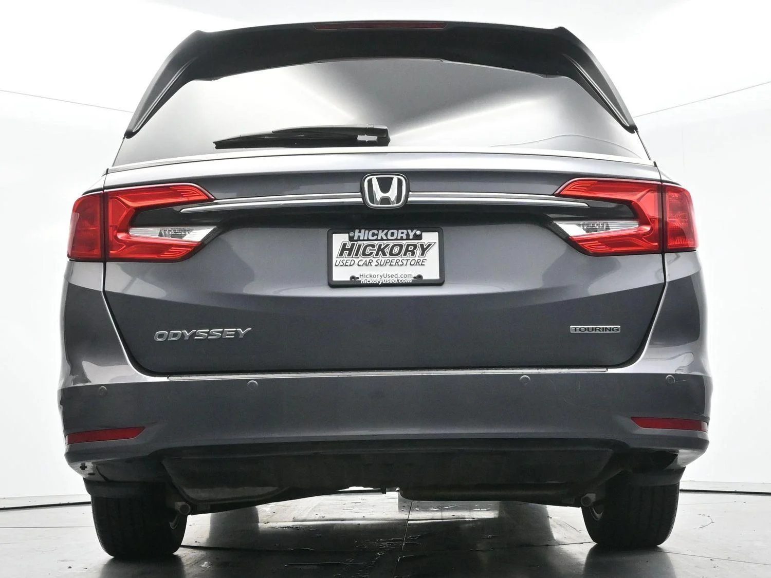 Used 2023 Modern Steel Metallic Honda Touring image 59