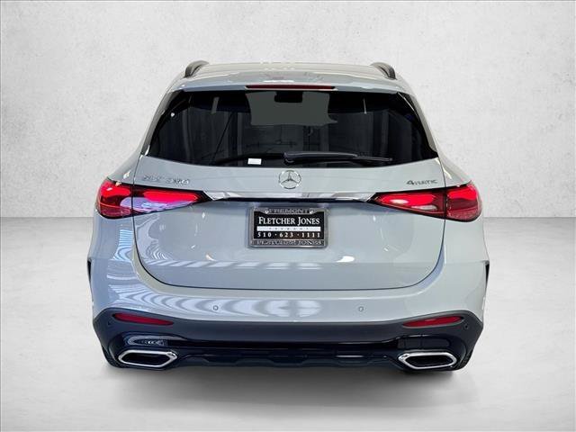 New 2026 MANUFAKTUR Alpine Grey Mercedes-Benz GLC 300 image 35