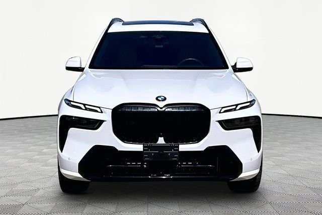Used 2023 White BMW xDrive40i image 3