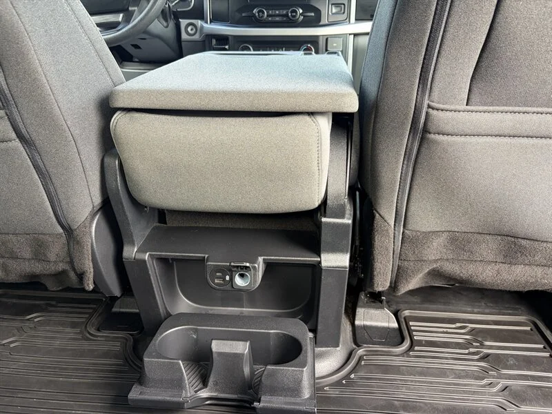 Used 2023 Blue Ford XLT image 16
