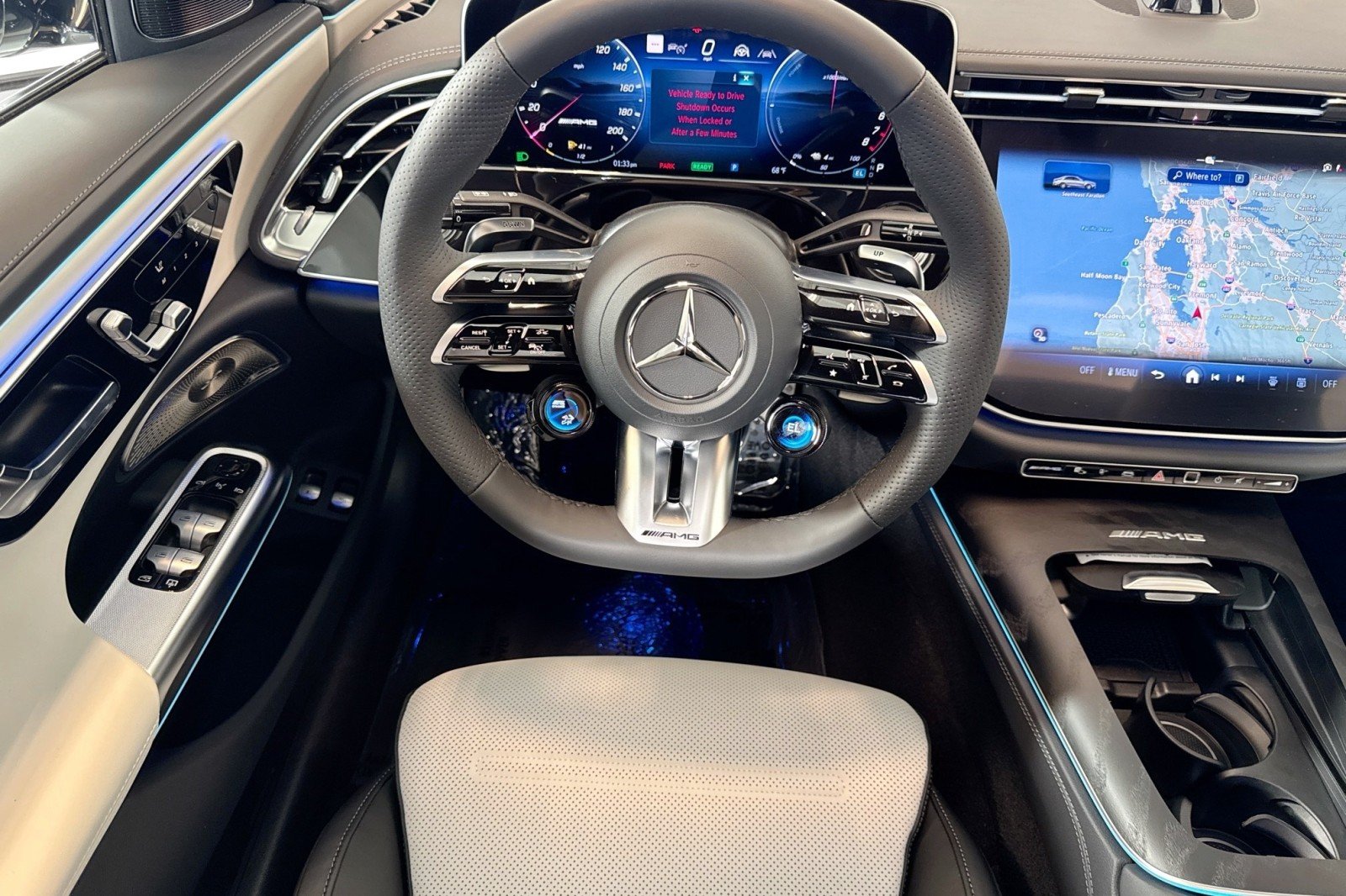 New 2026 MANUFAKTUR Moonlight White Magno Mercedes-Benz AMG® E 53 E 4MATIC+ Sedan image 20