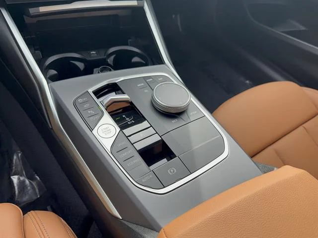 New 2026 Mineral White Metallic BMW xDrive image 14