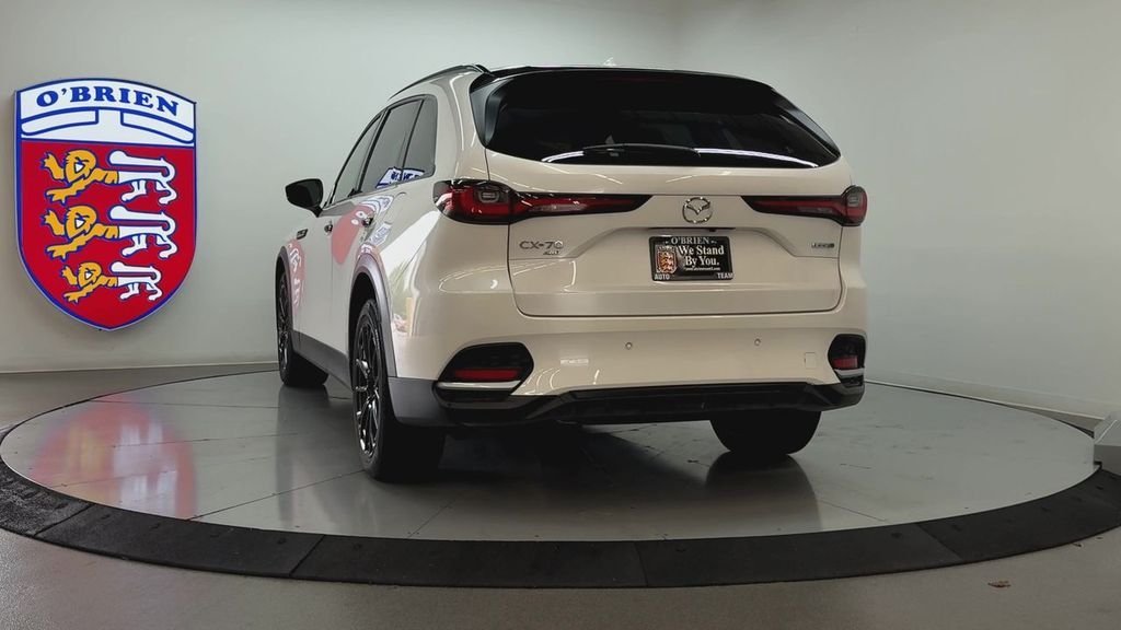 Used 2025 White Mazda 3.3 Turbo Premium image 6