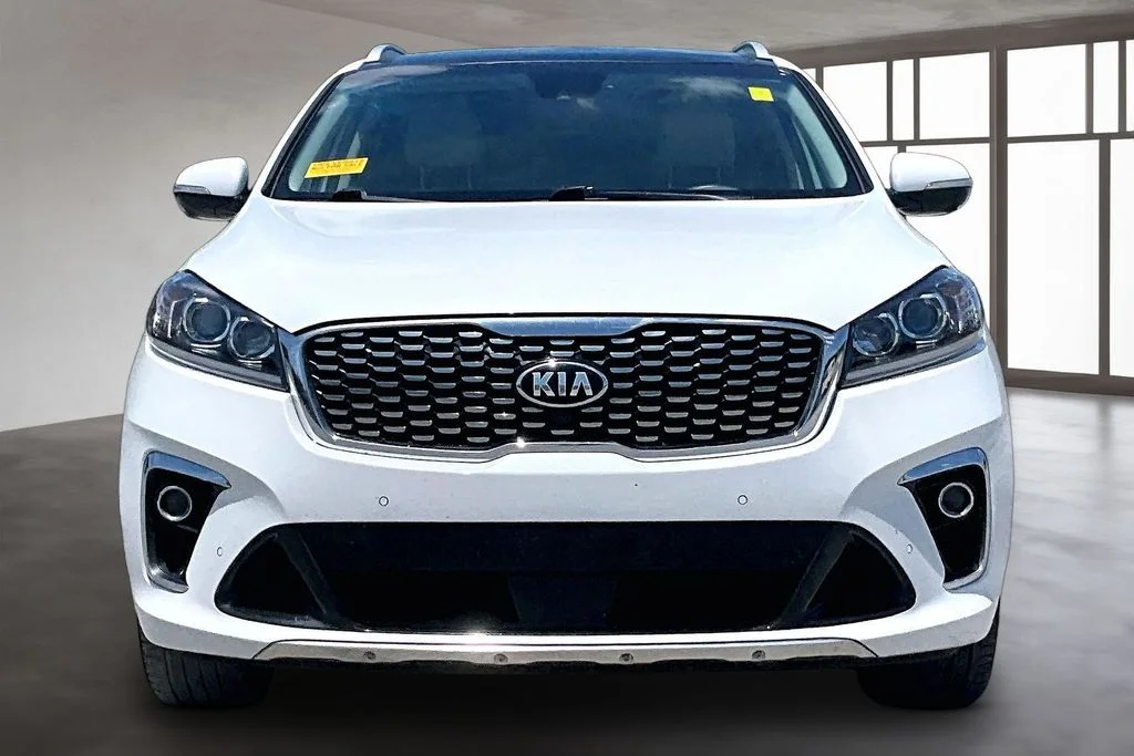 Used 2020 White Kia SX image 2