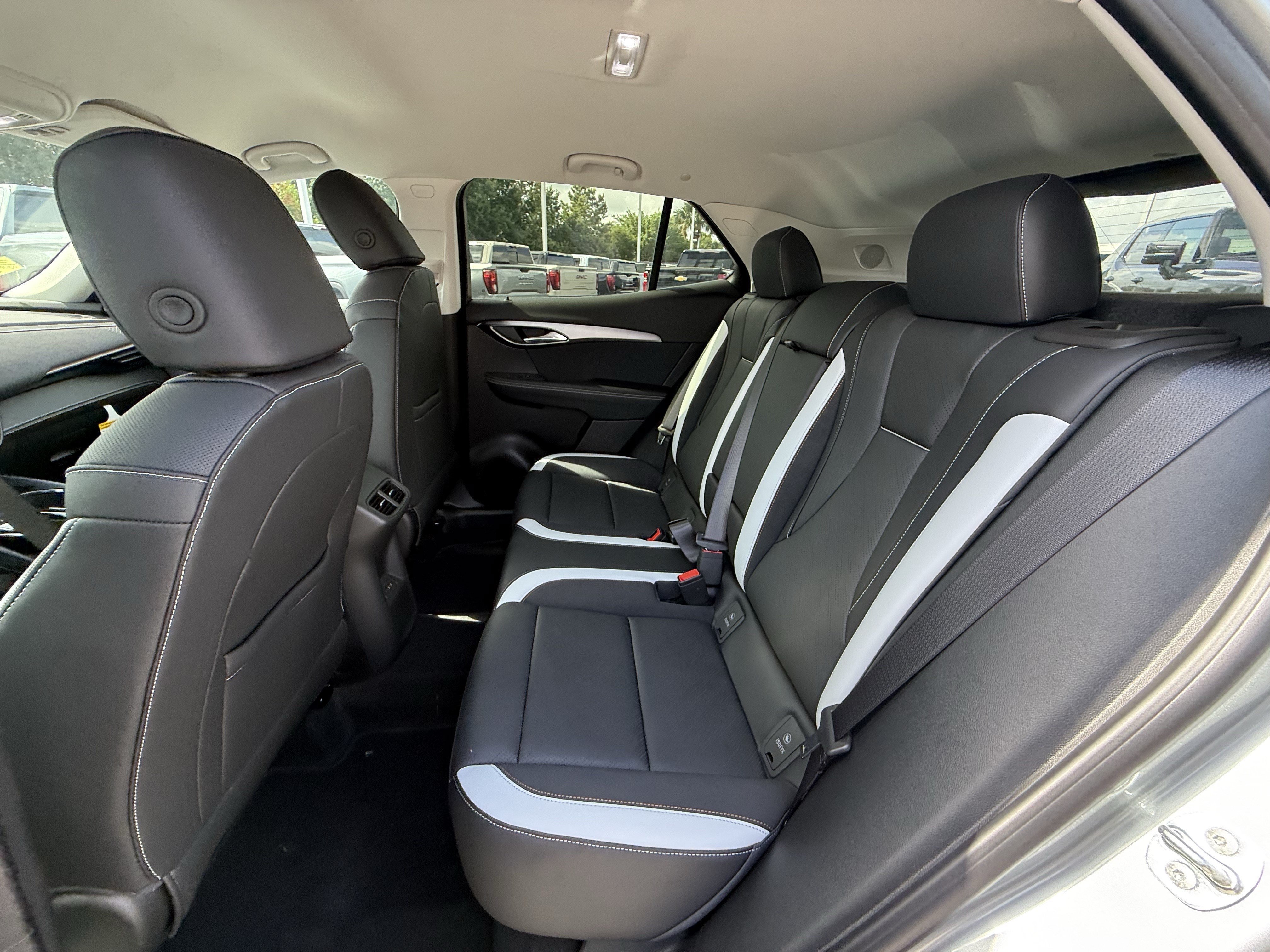 2026 Buick Envision Sport Touring - Photo 16