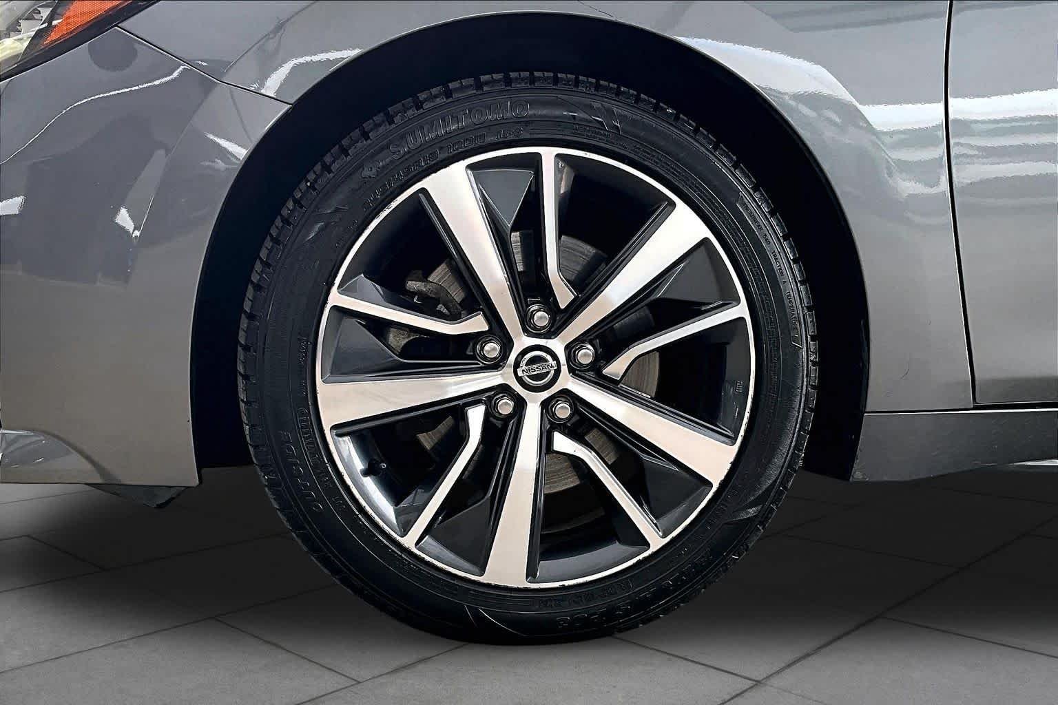 Used 2020 Gun Metallic Nissan SV image 11