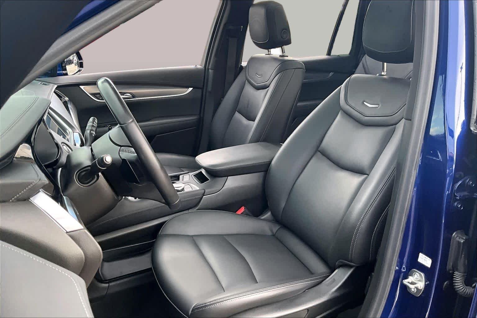 Used 2024 Opulent Blue Metallic Cadillac FWD Luxury image 7