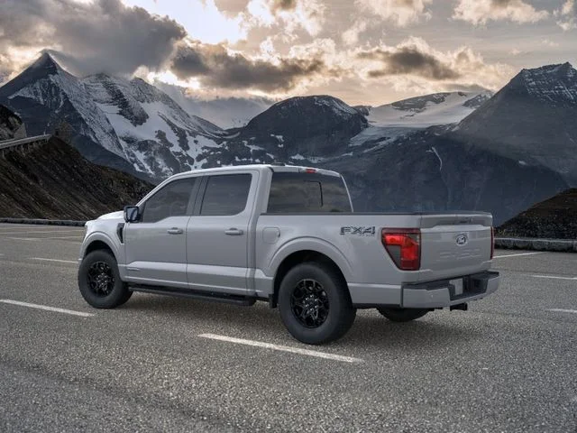 New 2026 Avalanche Ford XLT image 4