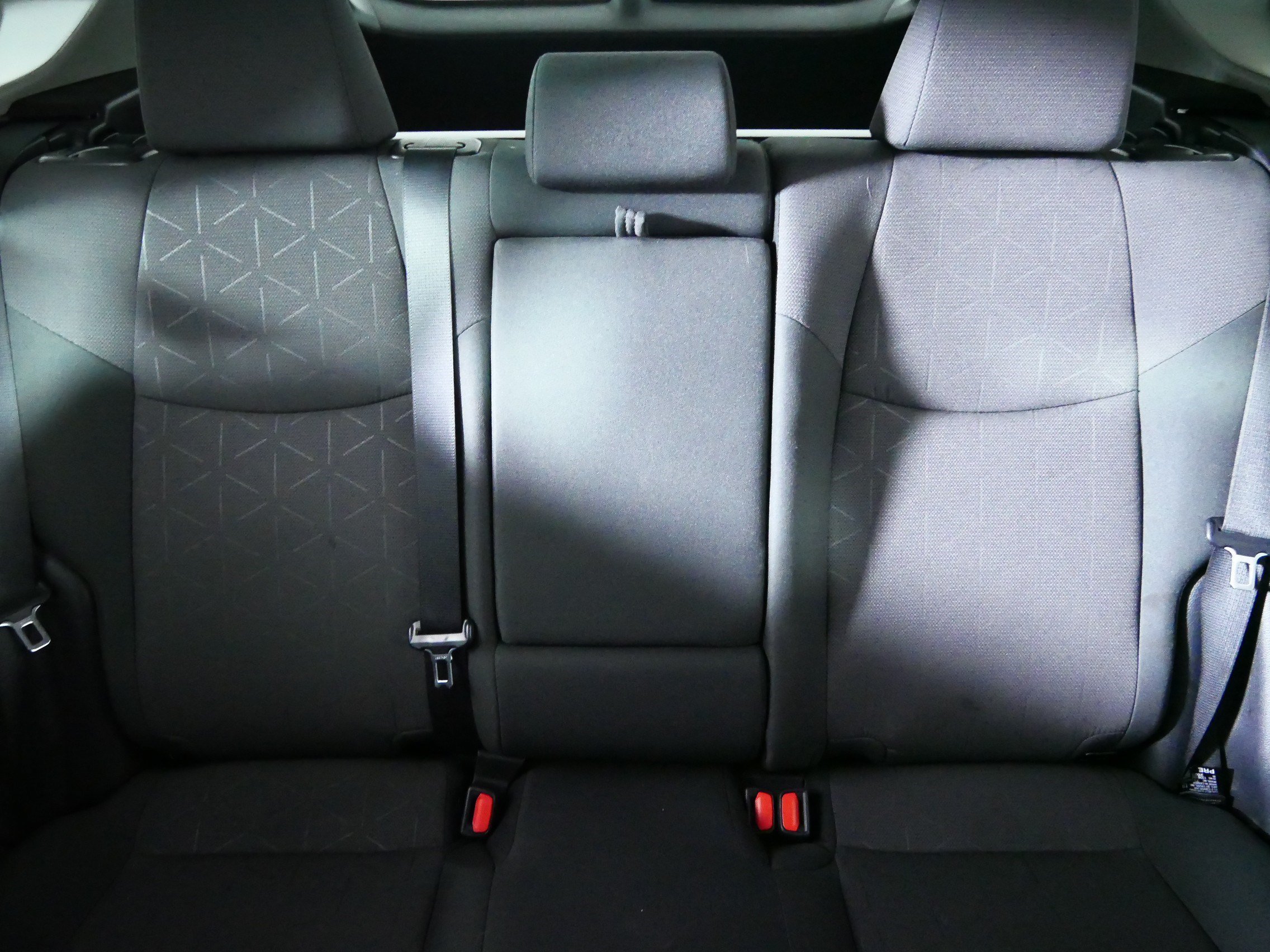 2024 Toyota RAV4 XLE - Photo 13