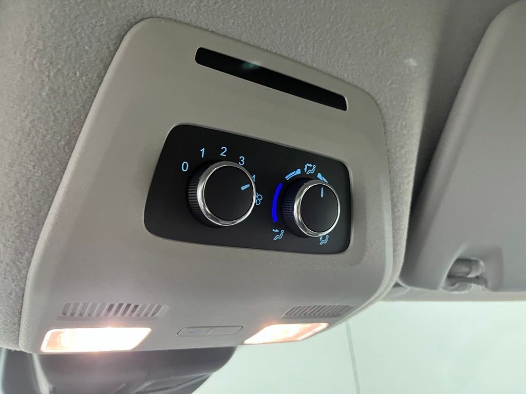 New 2026 Gray Ford XLT image 30