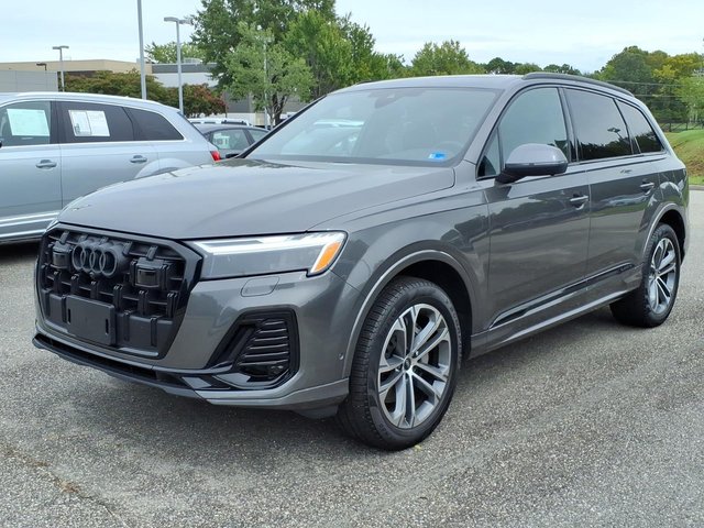 2026 Audi Q7 Premium Plus
