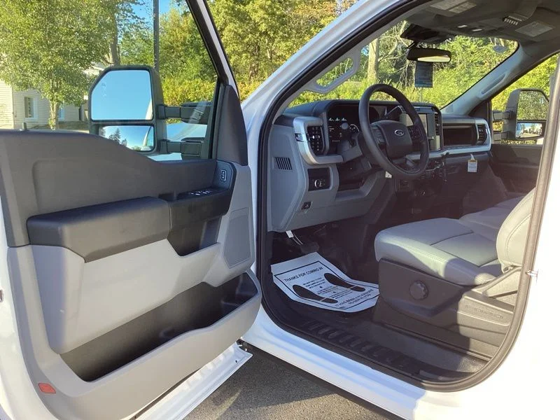 New 2026 White Ford XL image 22