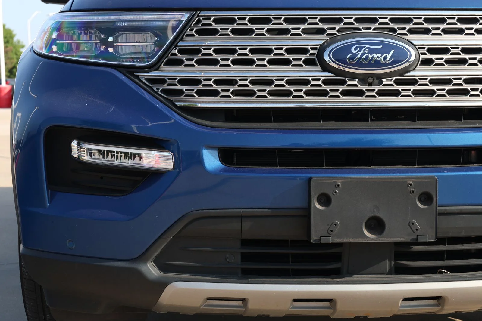 Used 2023 Blue Ford Limited image 10