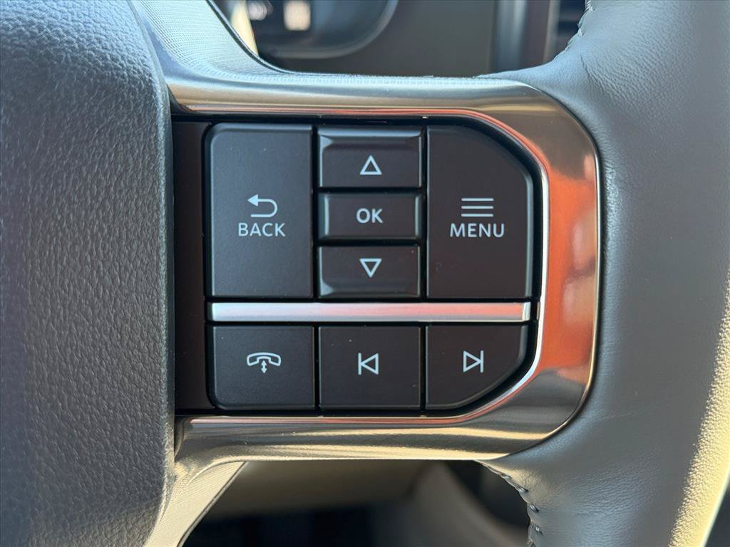 New 2027 Star White Metallic Tri-Coat Ford F-250® Platinum® image 19