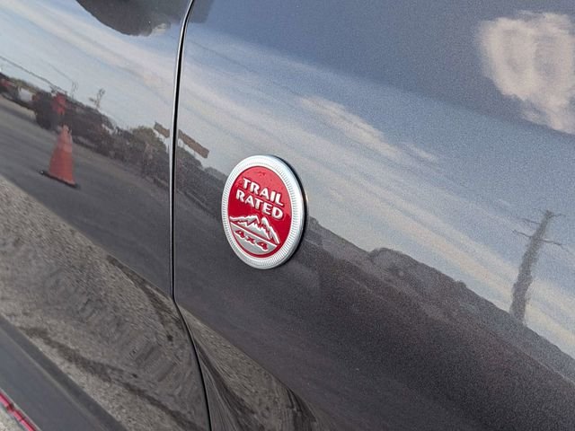 Used 2021 Gray Jeep Trailhawk image 12