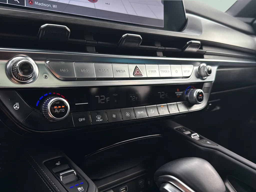 Used 2023 Midnight Lake Blue Kia SX X-Line image 21