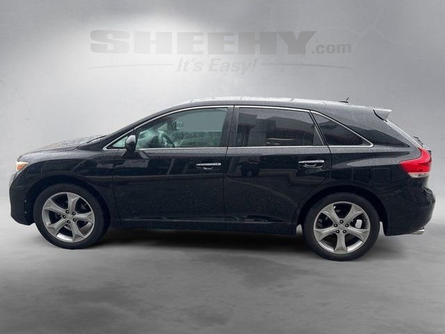 Used 2012 Black Toyota Limited image 16