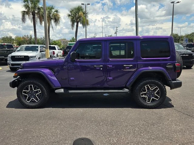 New 2026 Reign Exterior Paint Jeep Sahara image 5