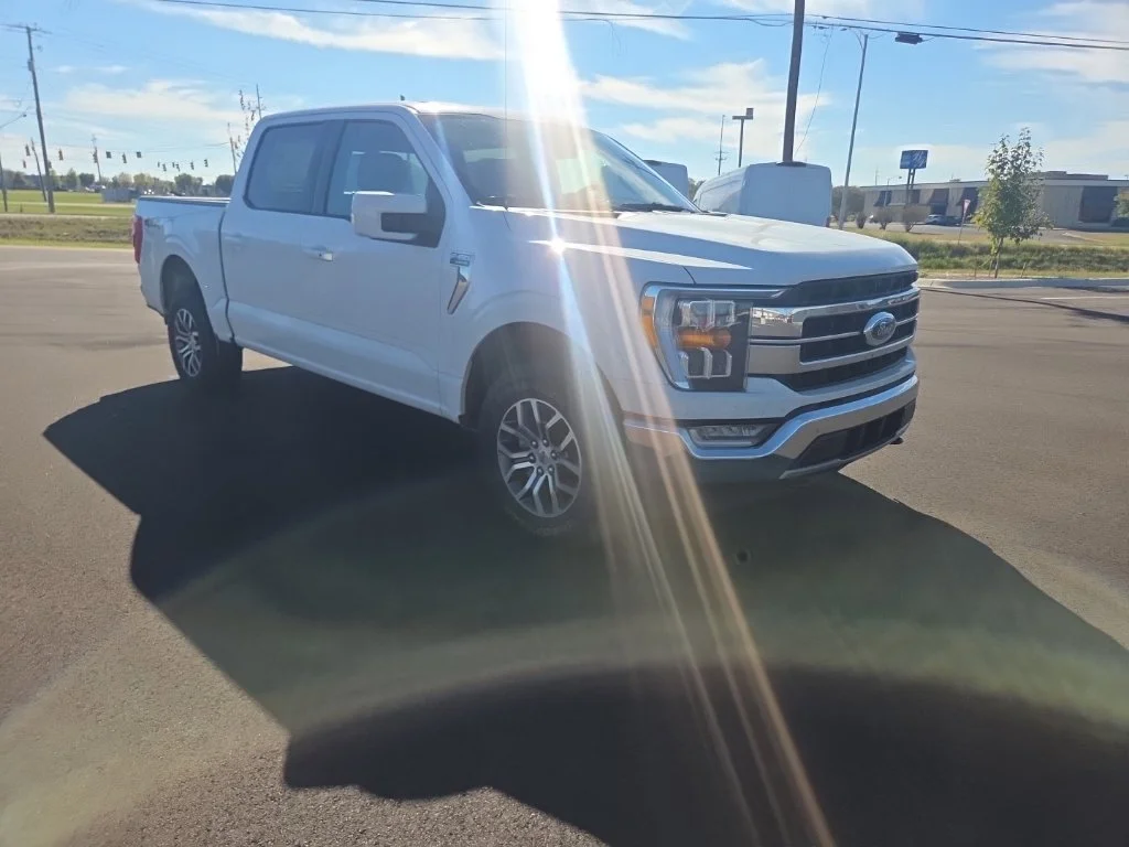Certified Used 2021 White Ford Lariat image 25
