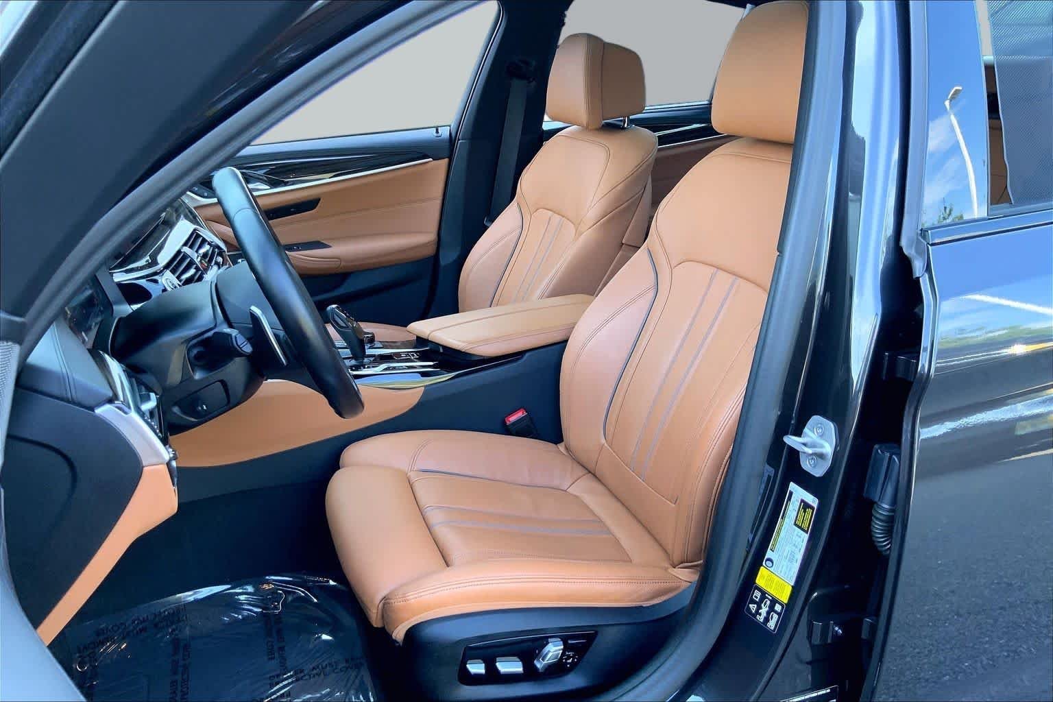 Certified Used 2023 Dark Graphite Metallic BMW M550i xDrive image 7