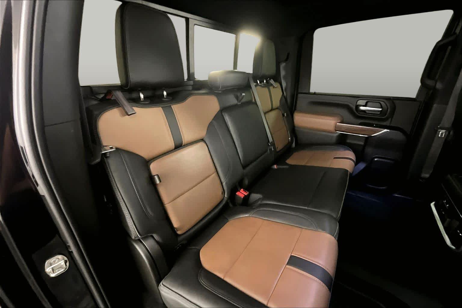 Used 2023 Black Chevrolet High Country image 19