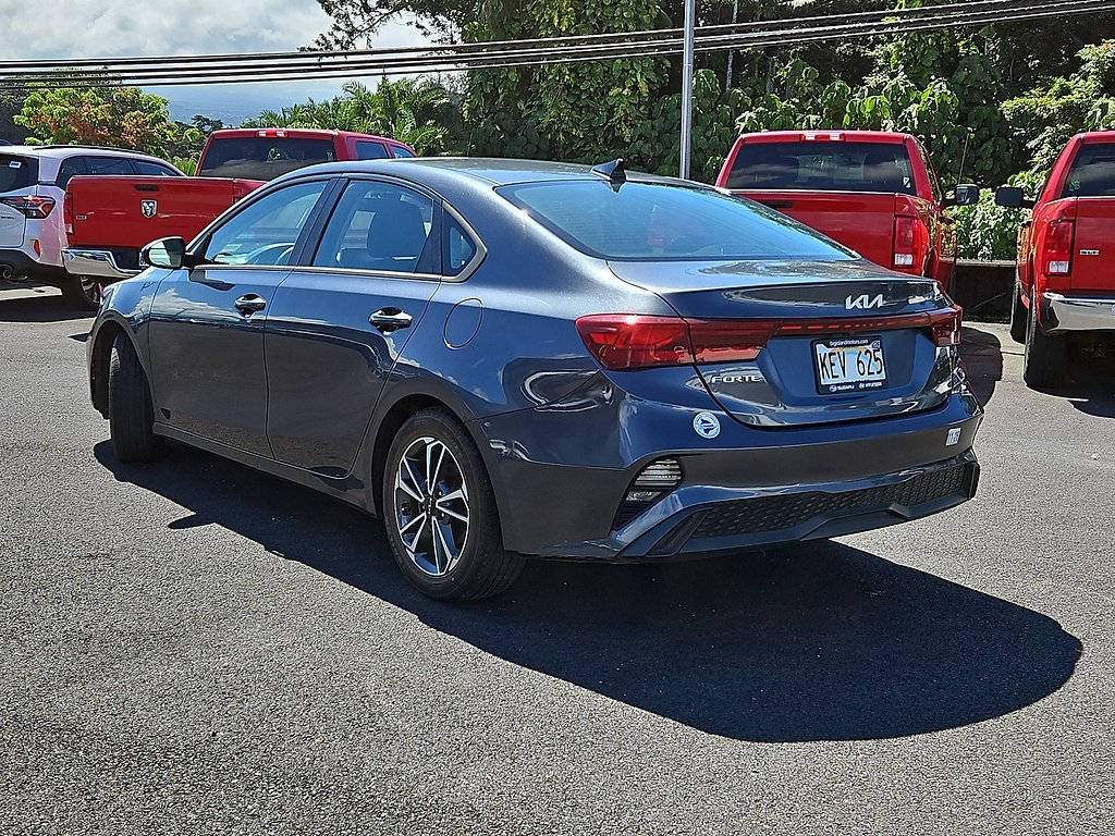 Used 2023 Gravity Gray Kia LXS image 15