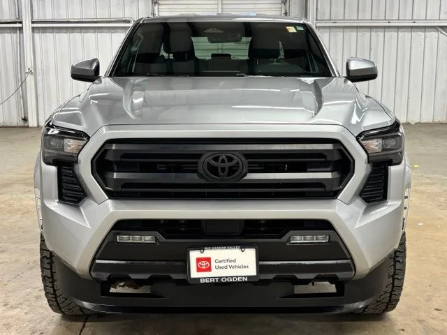 Used 2025 Silver Toyota SR5 image 2