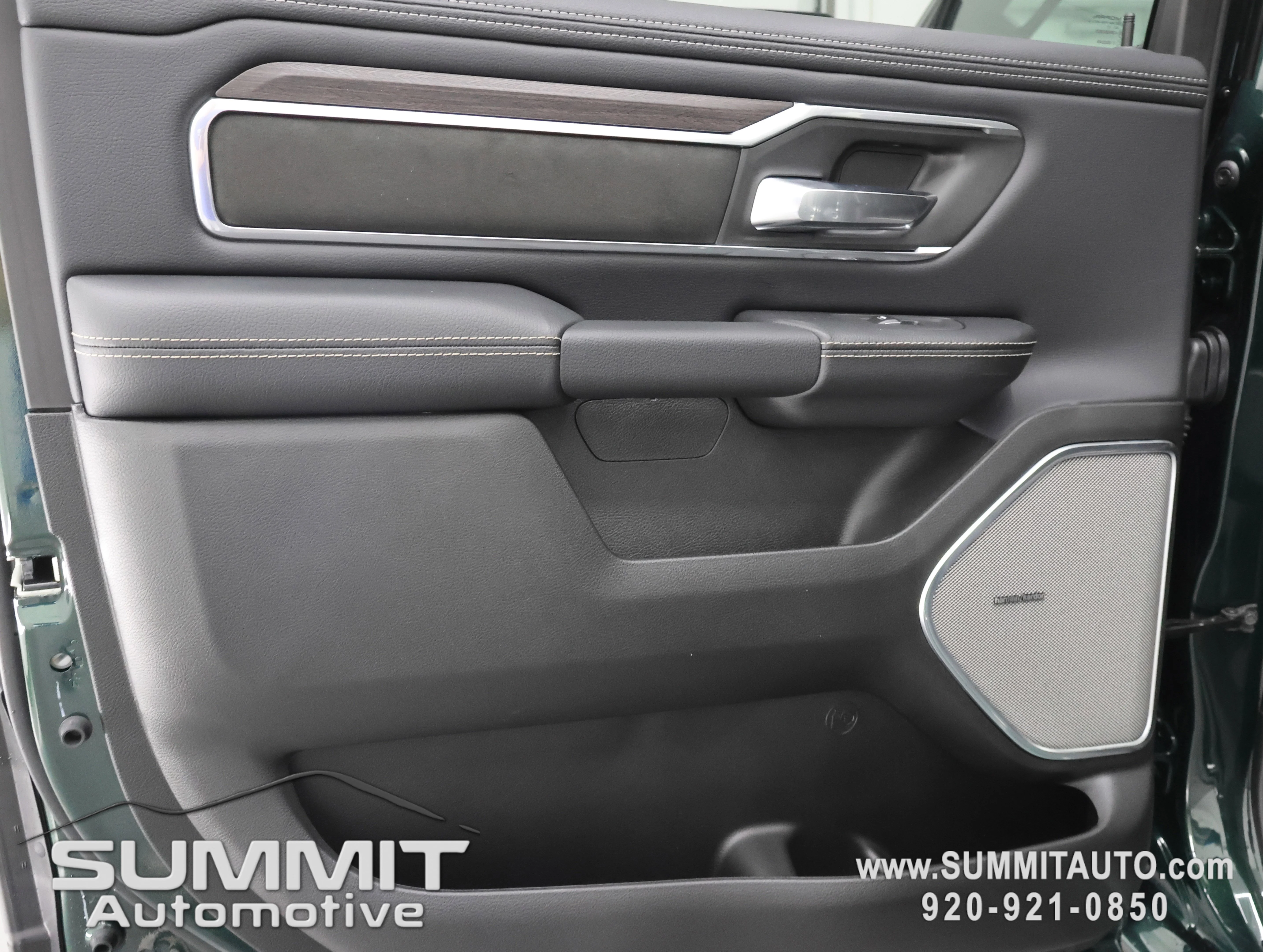 New 2026 Serrano-Green Metallic Exterior Paint RAM Laramie image 42