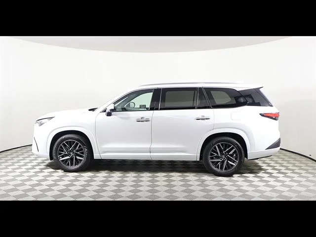 Certified Used 2025 WIND CHILL PEARL Lexus Premium image 3