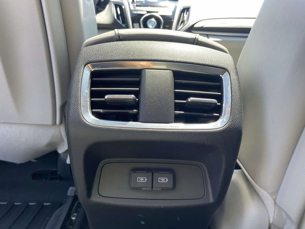 Used 2020 Modern Steel Metallic Acura w/Technology Pkg image 5