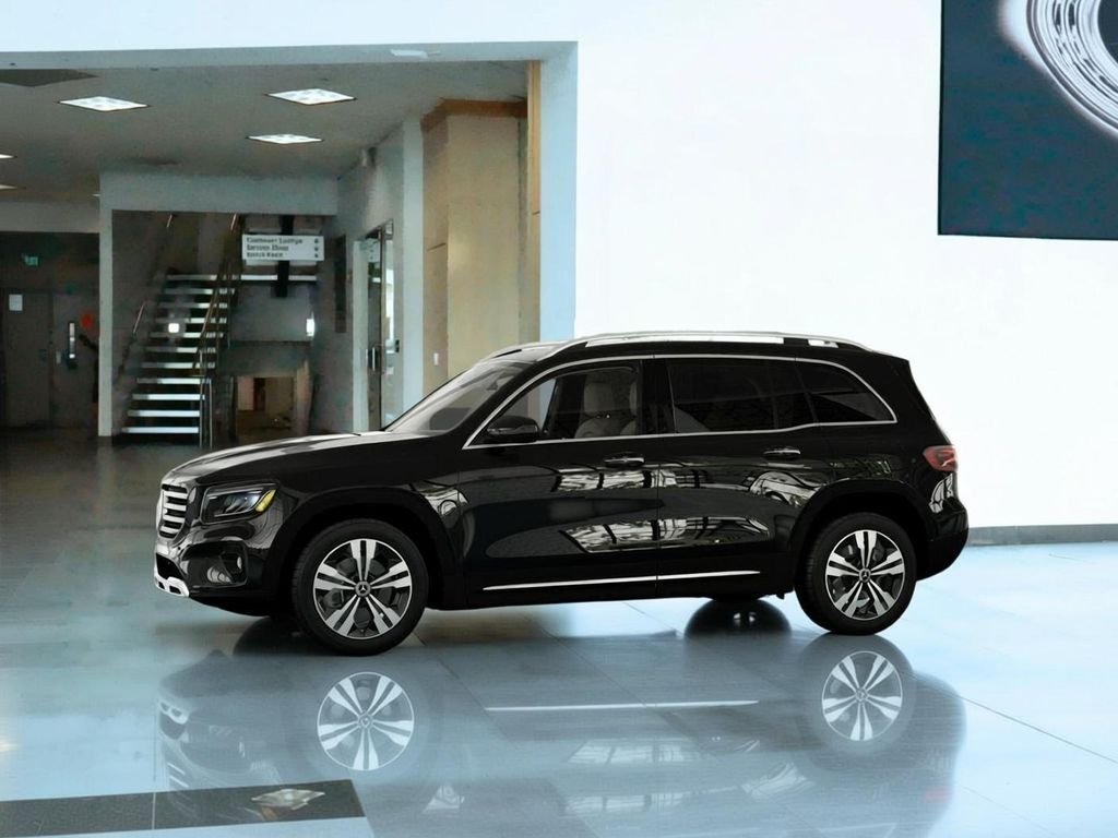 New 2026 Night Black Mercedes-Benz GLB 250 image 35