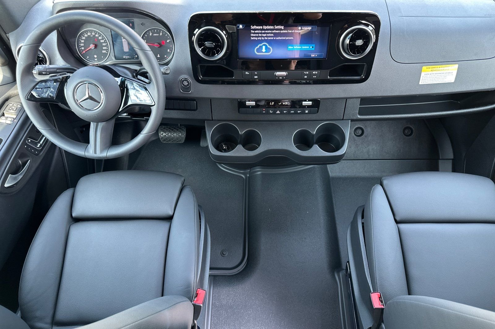 2025 Mercedes-Benz Sprinter Cargo Van Base - Photo 11