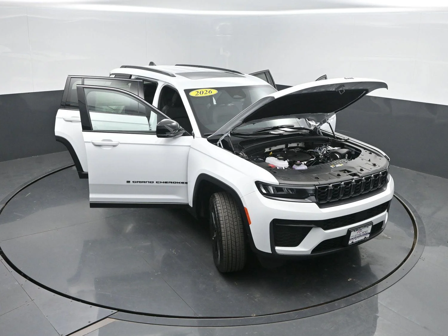 New 2026 Bright White Clear-Coat Exterior Paint Jeep Laredo Altitude image 44