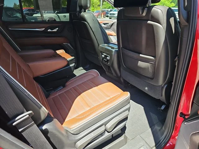 Used 2023 Red GMC Denali Ultimate image 11
