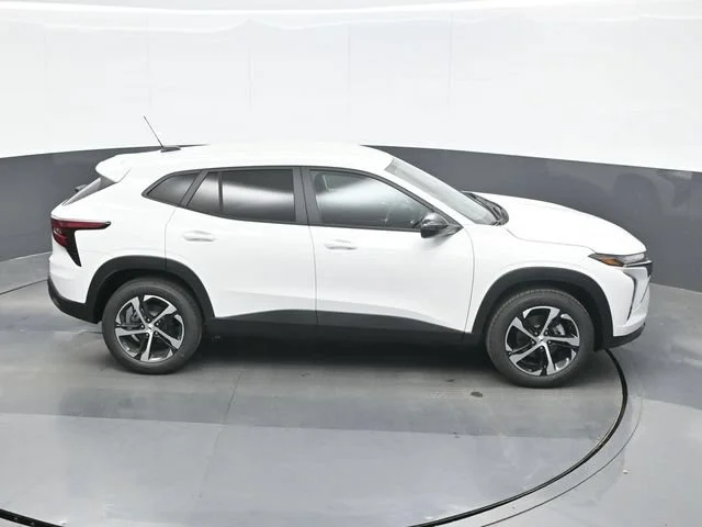2026 Chevrolet Trax RS - Photo 16