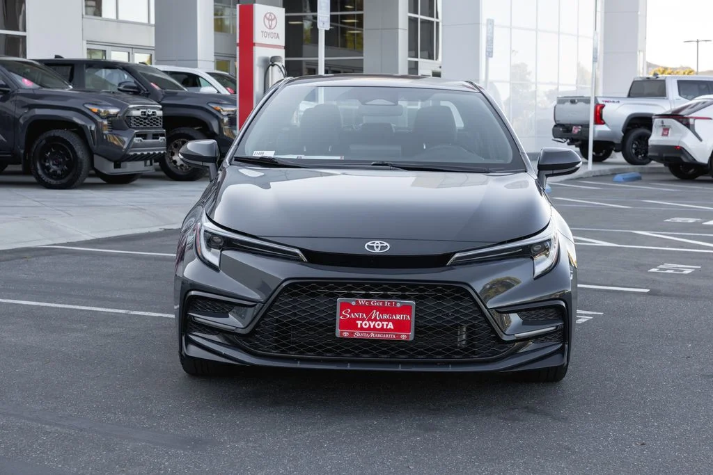 Certified Used 2025 Underground Toyota SE image 2