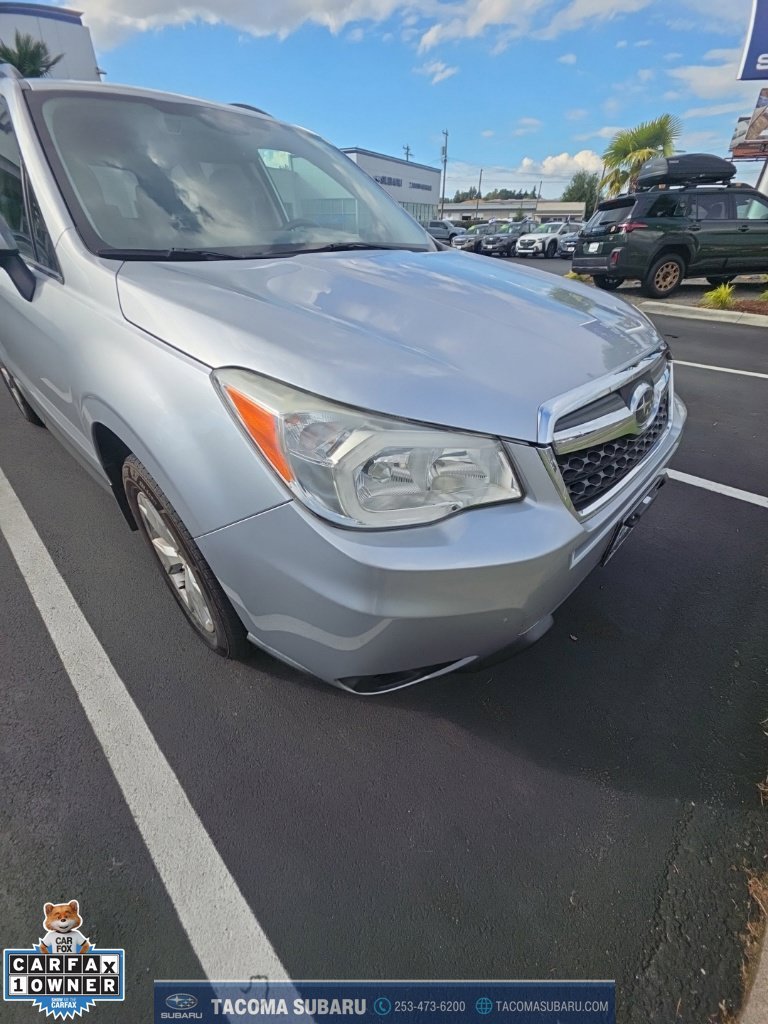 Used 2014 Silver Subaru 2.5i Touring image 1