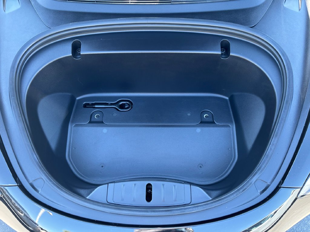 Used 2020 Black Tesla Performance image 9