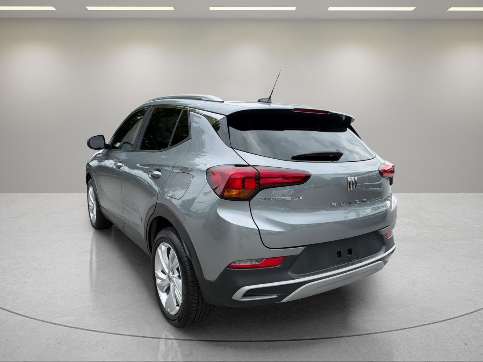 Used 2025 Moonstone Gray Metallic Buick Preferred image 3