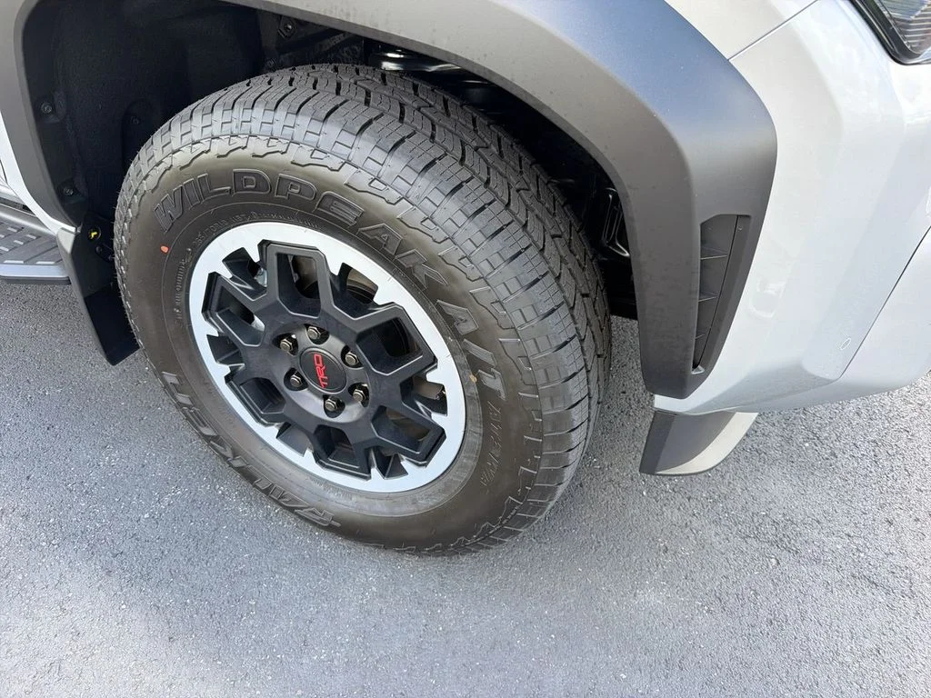 2026 Toyota 4Runner TRD Off-Road - Photo 16