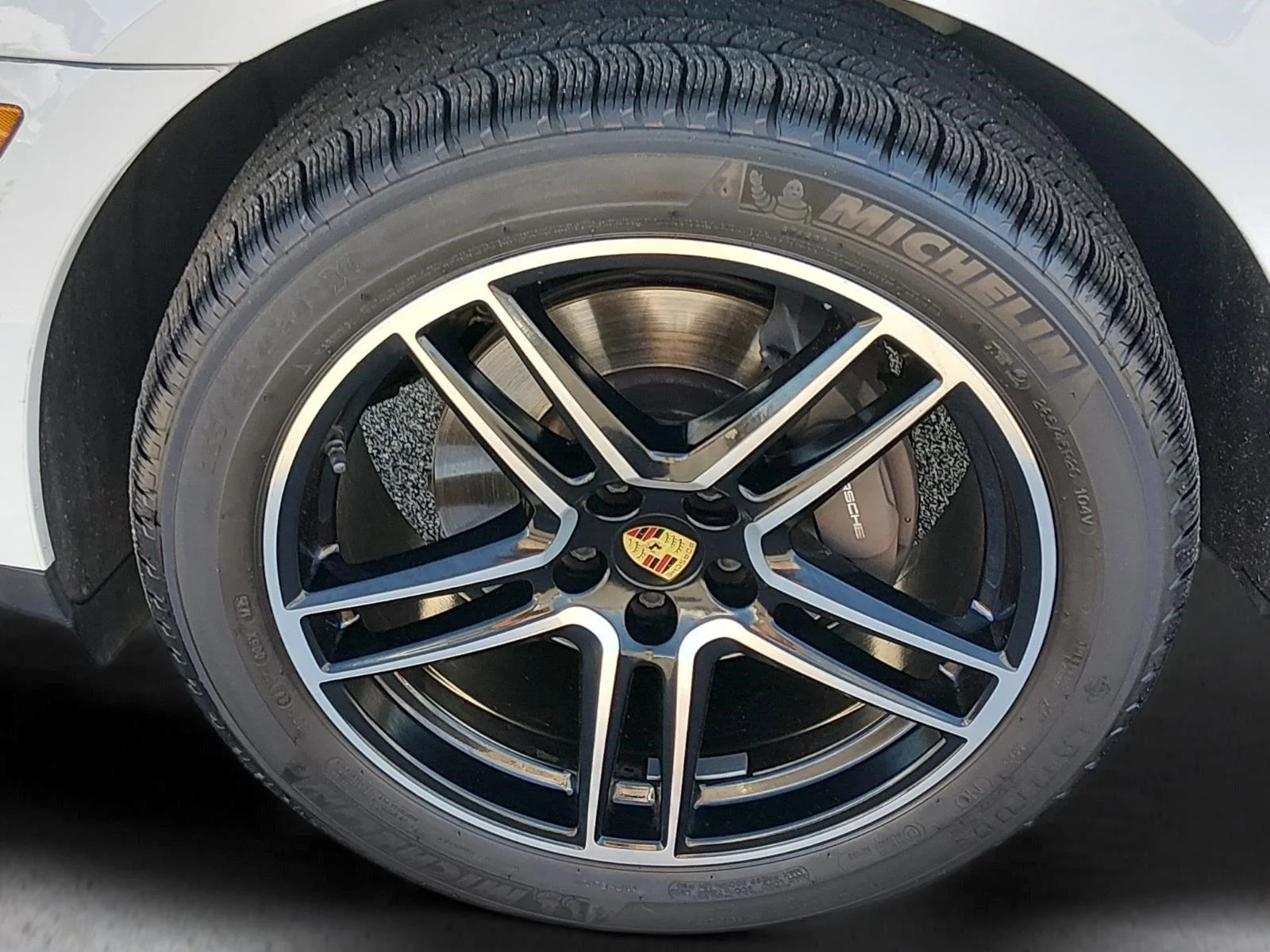 Used 2020 White Porsche  image 11
