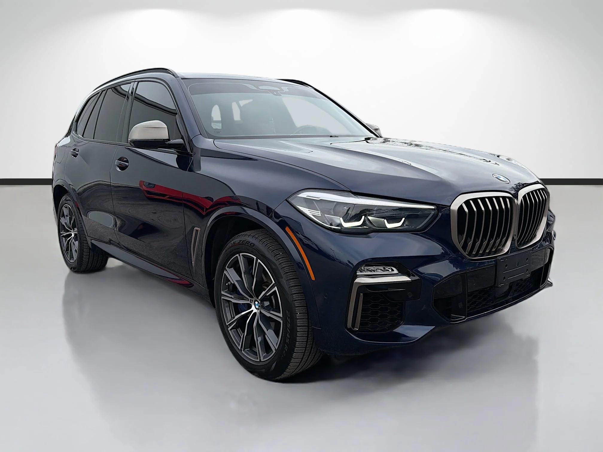 2021 BMW X5 M50i's photo