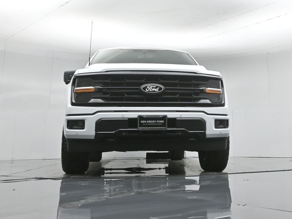 New 2026 Oxford White Ford XLT image 49