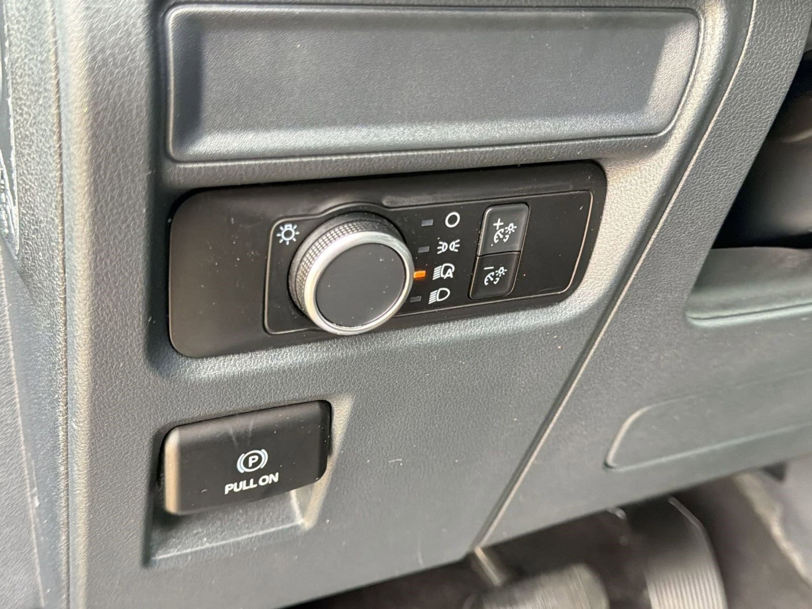 2022 Ford Expedition XLT - Photo 18