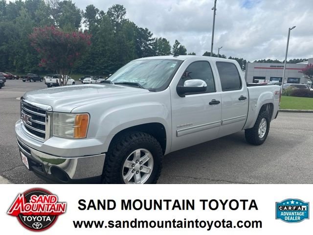 Used 2012 Silver GMC SLE image 6